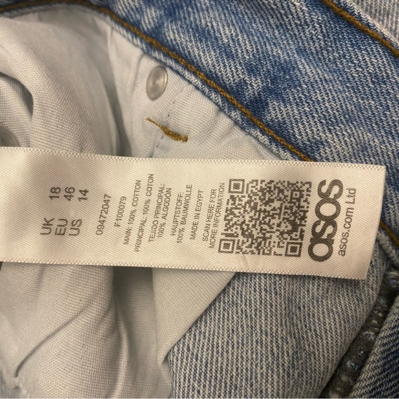 NWOT: ASOS Size 14 Distressed Denim Shorts - Picture 6 of 10